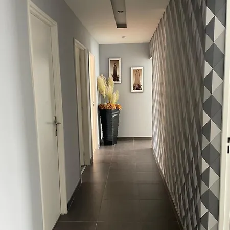 En Apartament